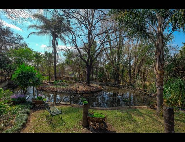 3 BEDROOM FREEHOLD FOR SALE IN NOOITGEDACHT